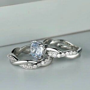 Elegant Silver Women's Ring